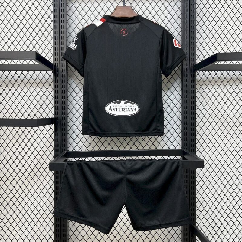 conjunto-niño-sporting-de-gijon-segunda-equipacion-2025-2026-parte-trasera