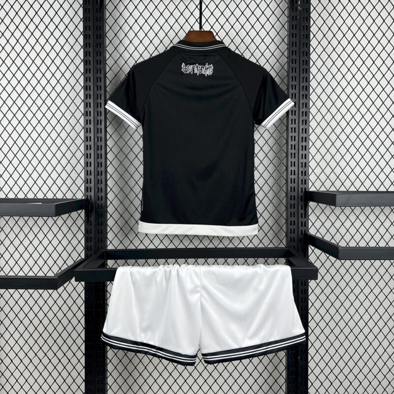 conjunto-niño-vasco-da-gama-primera-equipacion-2025-2026-parte-trasera