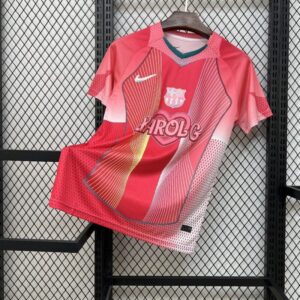 camiseta-barcelona-edicion-especial-karol-g-2025-2026