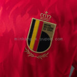 camiseta-belgica-primera-equipacion-mundial-2026-escudo