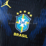 camiseta-brazil-segunda-equipacion-version-jugador-mundial-2026-escudo