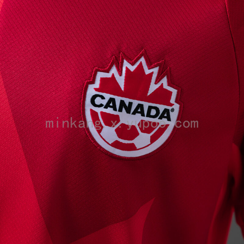 camiseta-canada-primera-equipacion-mundial-2026-escudo