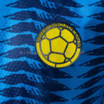 camiseta-colombia-segunda-equipacion-version-jugador-mundial-2026-escudo