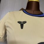 camiseta-fc-barcelona-segunda-equipacion-mujer-2025-2026-lateral