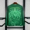 camiseta-real-betis-calentamiento-manga-larga-dia-de-muertos-parte-trasera-2025-2026