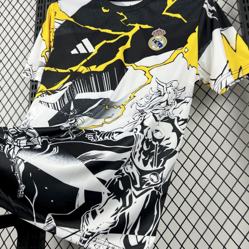 camiseta-real-madrid-edicion-especial-2025-2026-lateral