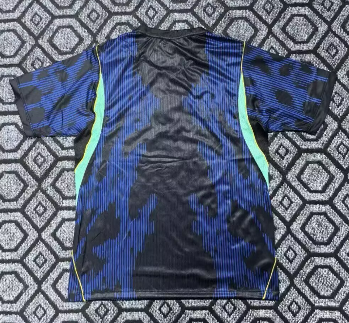 camistea-brasil-segund-equipacion-mundial-2026-parte-trasera