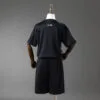 conjunto-niño-real-madrid-edicion-especial-vengadores-2025-2026-parte-trasera