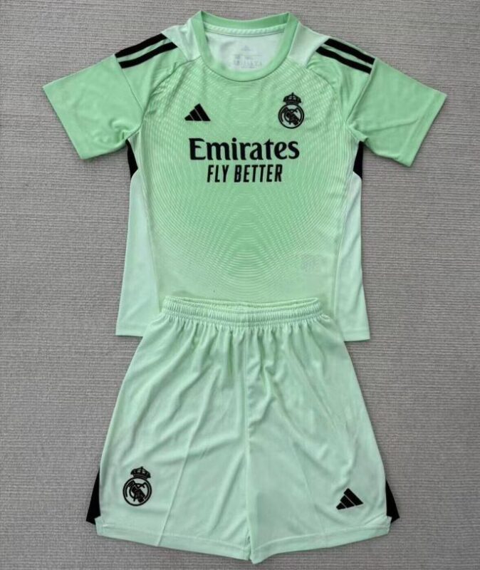 conjunto-niño-real-madrid-verde-2025-2026-1