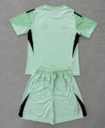 conjunto-niño-real-madrid-verde-2025-2026-parte-trasera