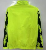 cortaviento-borussia-dortmund-reversible-amarillo-2025-2026-parte-trasera