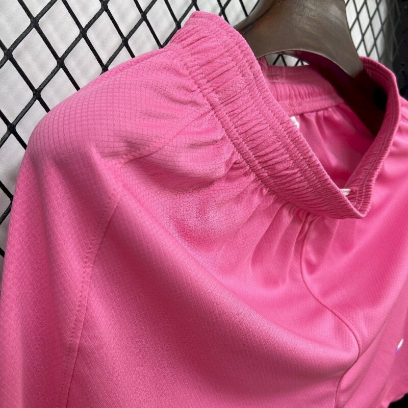 pantalon-corto-barcelona-rosa-2025-2026-pretina