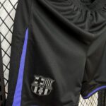 pantalon-corto-fc-barcelona-kobe-bryant-2025-2026-lateral