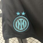 pantalon-corto-inter-milan-primera-equipacion-mundial-2026-escudo