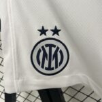 pantalon-corto-inter-milan-segunda-equipacion-2025-2026-escudo