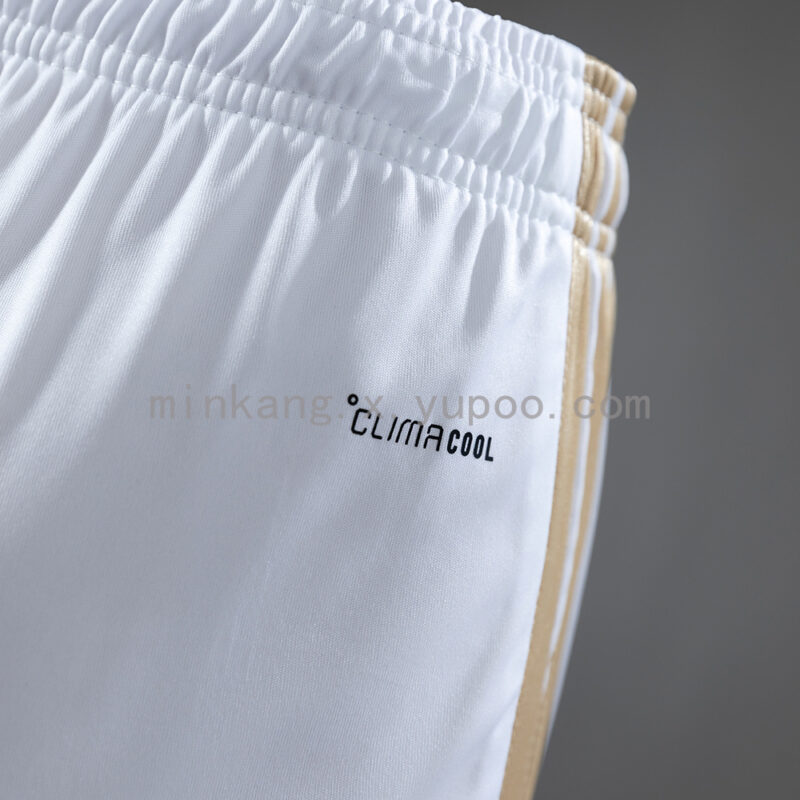 pantalon-corto-italia-primera-equipacion-mundial-2026-lateral