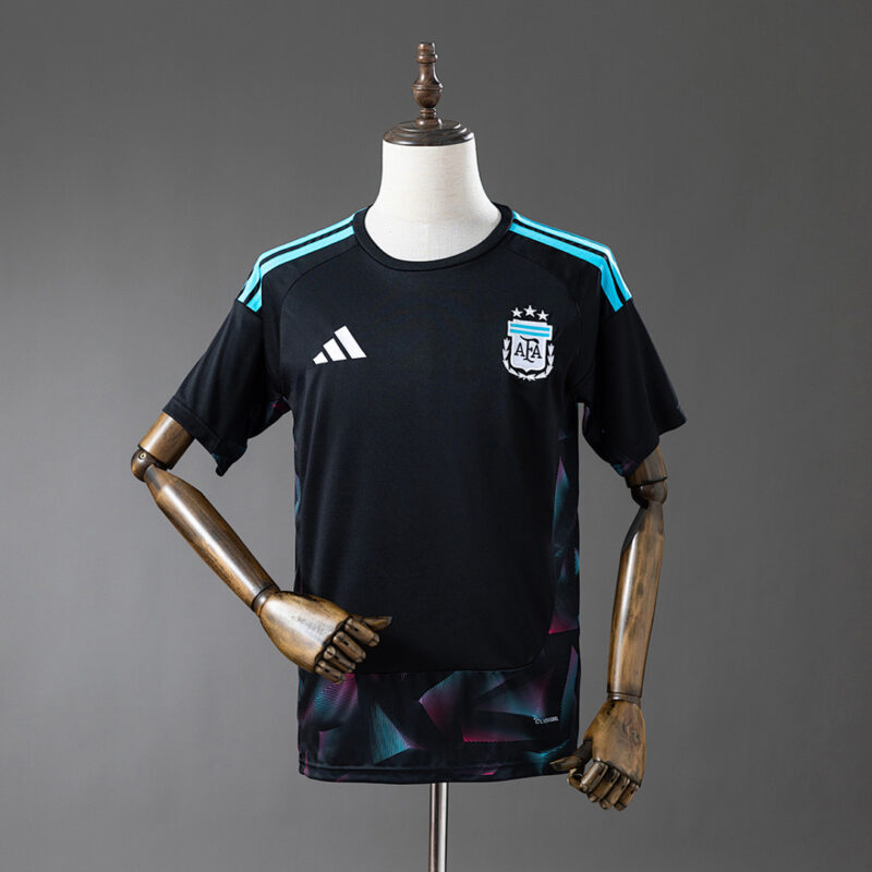 camiseta-argentina-portero-negro-mundial-2026
