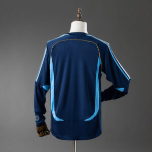 camiseta-argentina-segunda-equipacion-manga-larga-retro-2006-parte-trasera