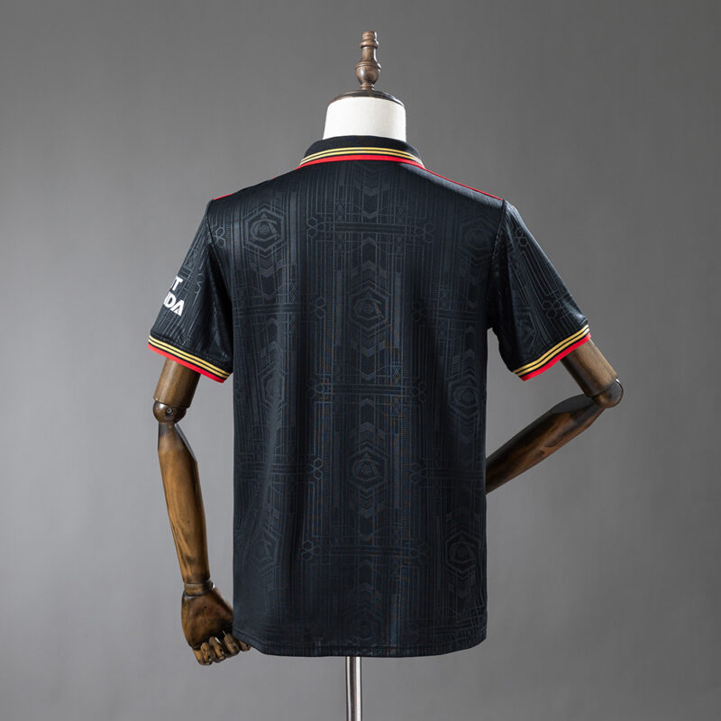 camiseta-arsenal-edicion-especial-2025-2026-parte-trasera