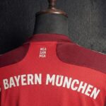 camiseta-bayern-munich-primera-equipacion-retro-2021-2022-cuello-trasero