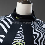 camiseta-brasil-portero-manga-larga-2026-cuello