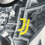 camiseta-juventus-pre-match-del-piero-2025-2026-escudo