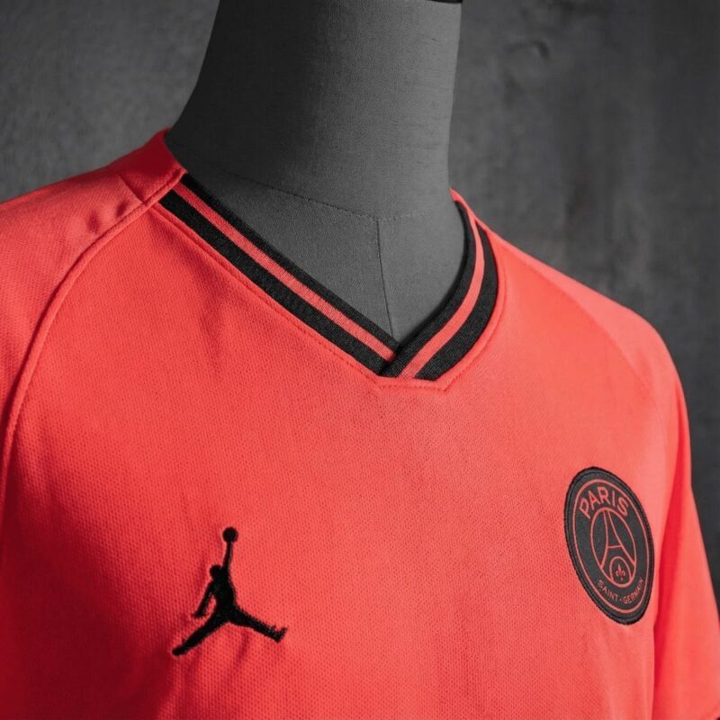 camiseta-psg-retro-segunda-equipacion-2019-2020-cuello