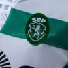 camiseta-sporting-de-lisboa-primera-equipacion-retro-2018-2019-escudo