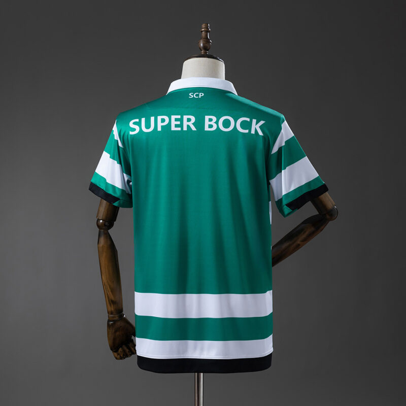 camiseta-sporting-de-lisboa-primera-equipacion-retro-2018-2019-parte-trasera