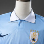 camiseta-uruguay-primera-equipacion-mundial-2026-cuello