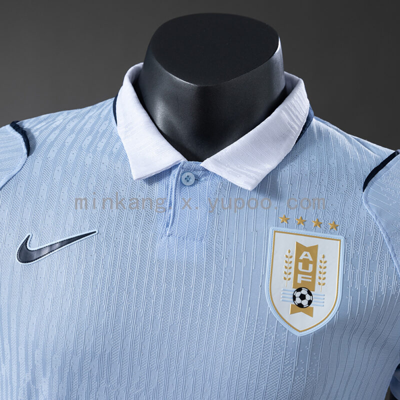 camiseta-uruguay-primera-equipacion-version-jugador-mundial-2026-cuello