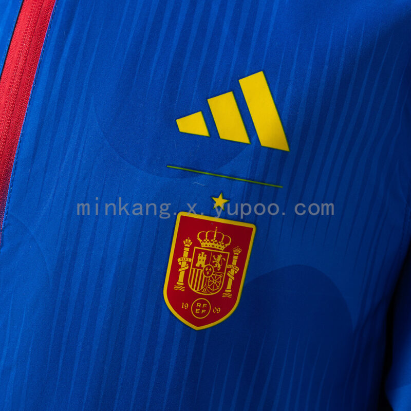 cortaviento-españa-reversible-2025-2026-escudo