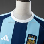 sudadera-argentina-manga-larga-negro-azulado-2025-2026-cuello