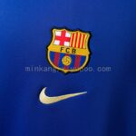 sudadera-barcelona-manga-larga-2025-2026-escudo