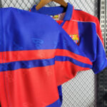 camiseta-barcelona-primera-equipacion-retro-1992-1995-lateral