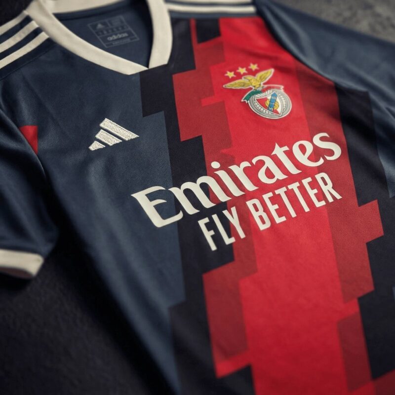camiseta-benfica-edicion-especial-2025-2026-pecho