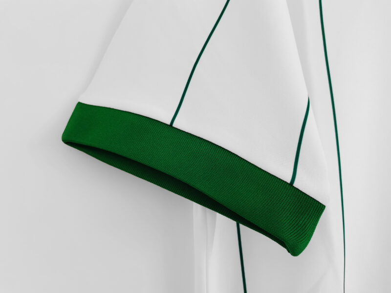 camiseta-celtic-segunda-equipacion-retro-1984-1986-puño