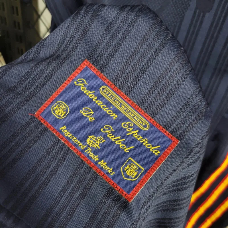 camiseta-españa-segunda-equipacion-1996-retro-parte-inferior