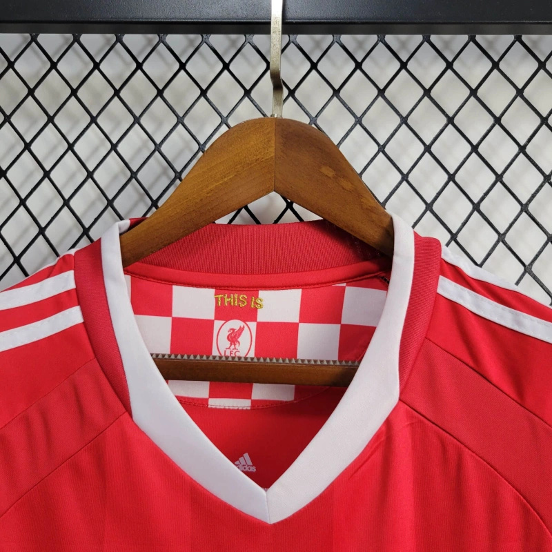 camiseta-liverpool-primera-equipacion-champions-league-retro-2008-2009-cuello