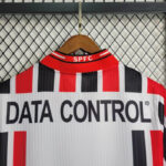 camiseta-sao-paulo-segunda-equipacion-retro-1997cuello-trasero