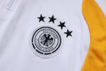 chandal-alemania-blanco-2026-2027-escudo