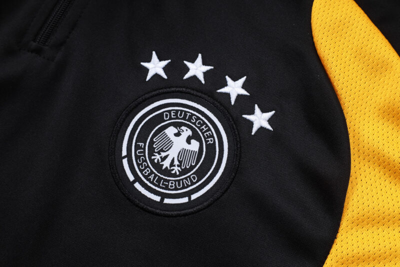 Chándal Alemania Negro/Rojo Cremallera Baja 2026/2027 - Imagen 6