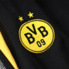chandal-borussia-dortmund-cremallera-baja-2025-2026-escudo-pantalon