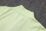 chandal-real-madrid-cremallera-alta-2025-2026-cuello-trasero