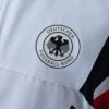 cortaviento-alemania-blanca-estilo-vintage-retro-19996-escudo