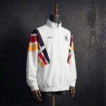 cortaviento-alemania-blanca-estilo-vintage-retro-19996-lateral