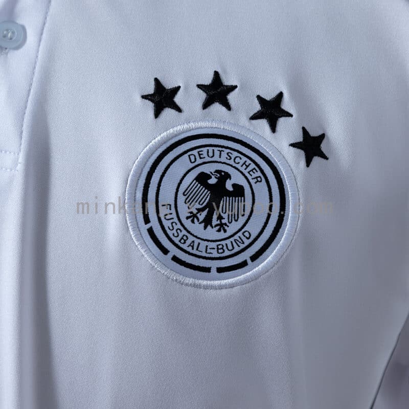 camiseta-alemania-polo-blanco-2025-2026-escudo