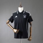 camiseta-alemania-polo-negro-2025-2026