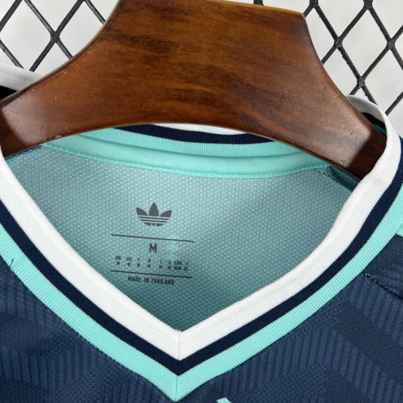 camiseta-alemania-segunda-equipacion-manga-larga-mundial-2026-cuello