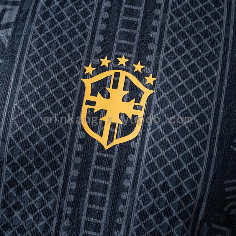 camiseta-brasil-edicion-especial-version-jugador-2026-escudo